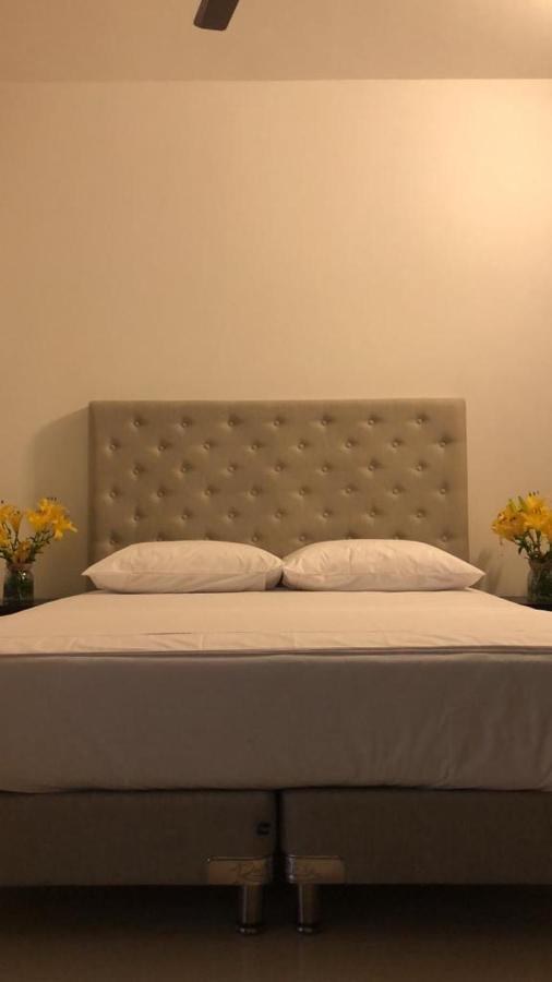 Hotel Kaluwala Некокли Экстерьер фото