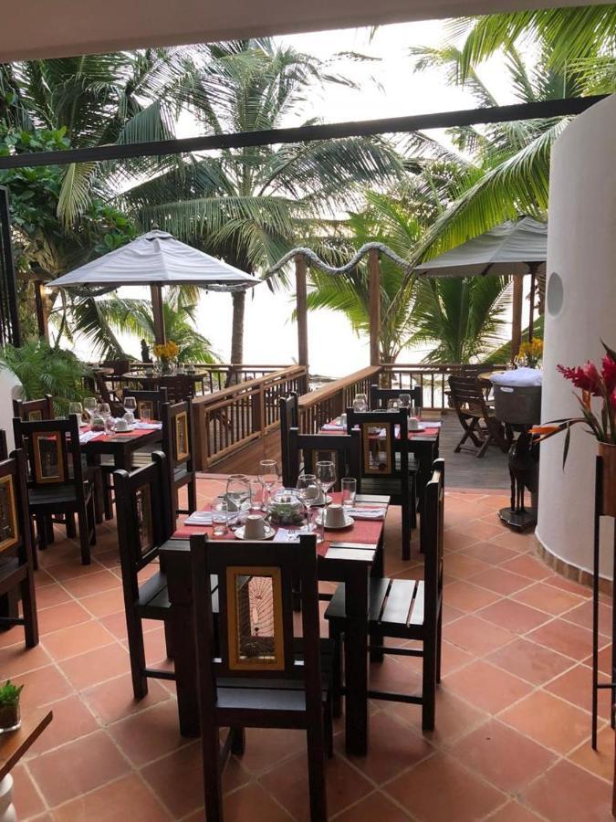 Hotel Kaluwala Некокли Экстерьер фото